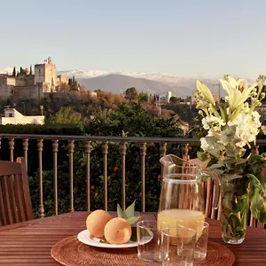 chezmoihomes-exclusive-villa-alhambra-stunning-views.es-andalucia.com/